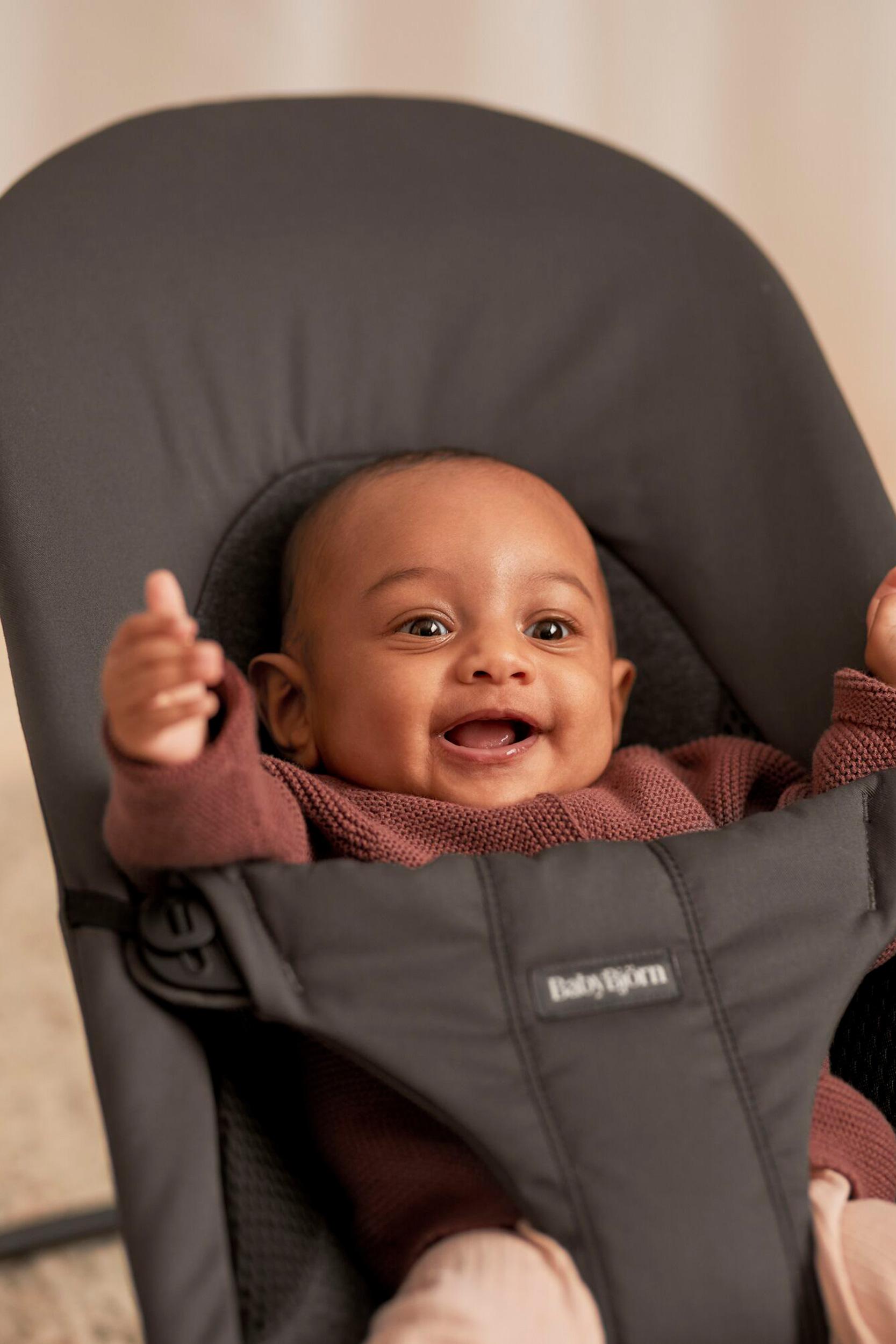 Bouncer Balance Soft in Dark gray Woven/Jersey Tri-Fabric - BabyBjörn
